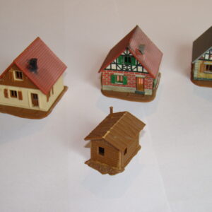 Huisje 3 stuks met schuurtje