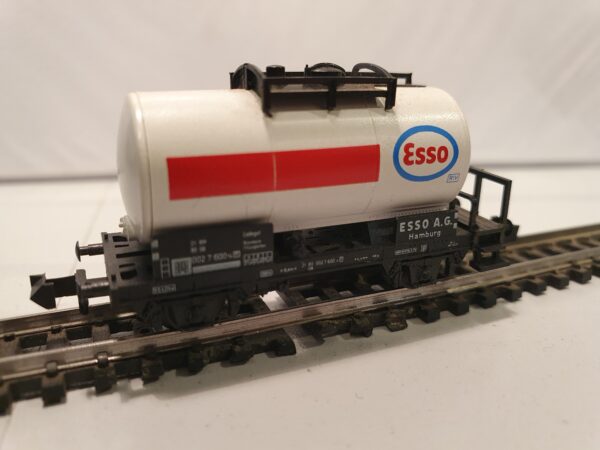 Minitrix 51 3542 00 N Ketelwagen "Esso" DB