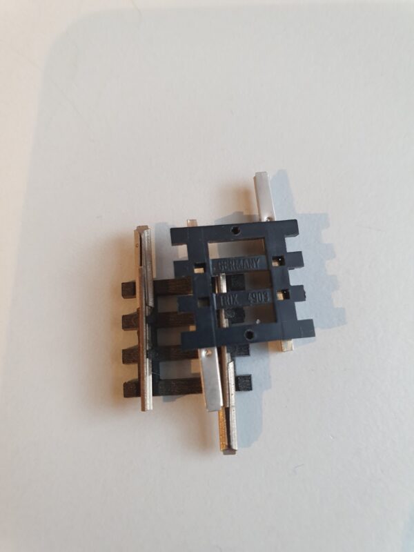 Rechte rail 14903 Minitrix