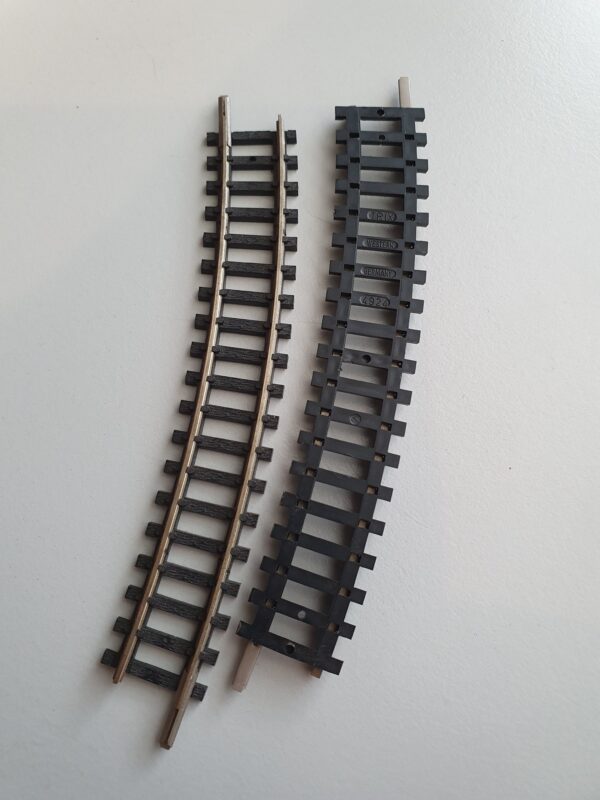 Gebogen rail 14924 Minitrix